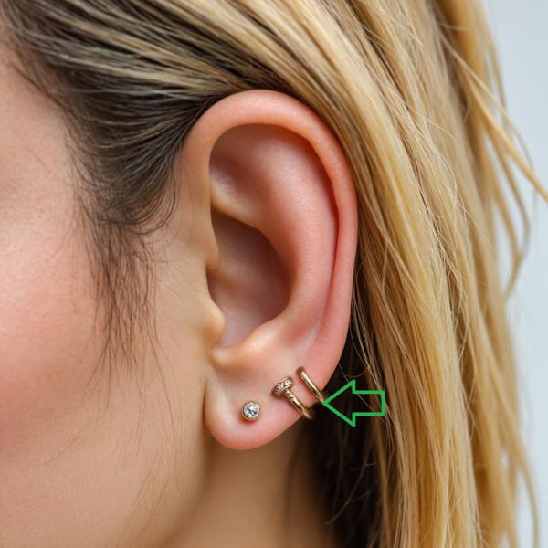 Minimalist Gold Ear Cuff