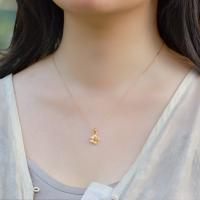 Gold Floral Pendant Necklace