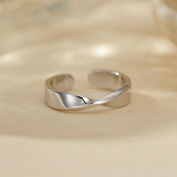 Silver Twist Cuff Bracelet