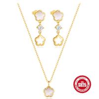 Gold-Plated Floral Drop Earrings and Necklace Set