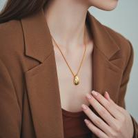Gold Teardrop Pendant Necklace