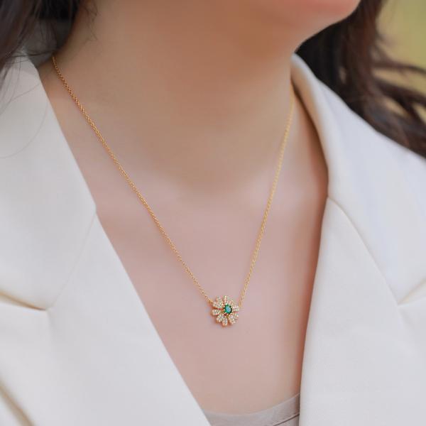 Floral Gold Pendant Necklace