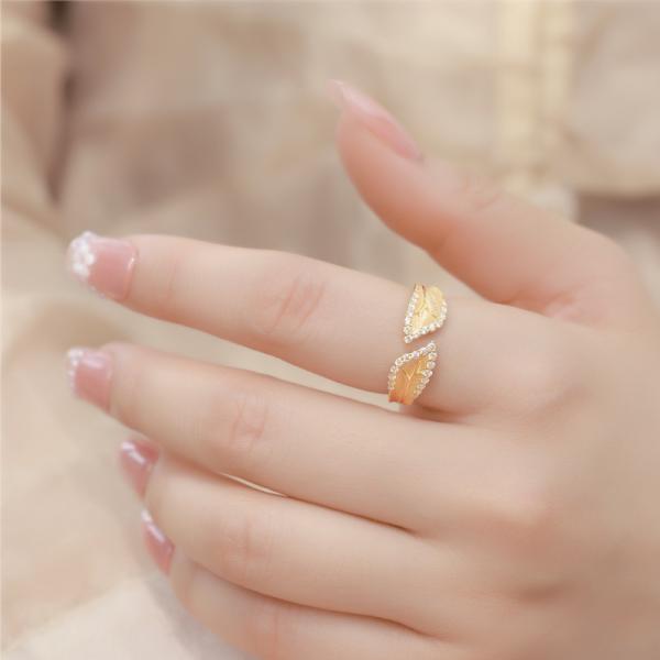 Gold Leaf Pavé Band Ring