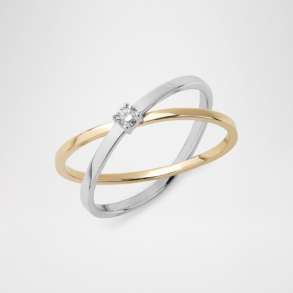 Two-Tone Crossover Diamond Ring