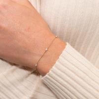 Delicate Gold Chain Bracelet