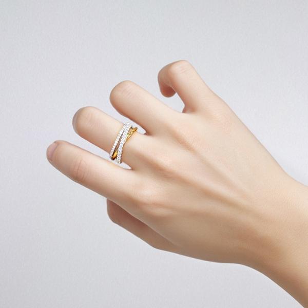 Two-Tone Layered Pavé Band Ring