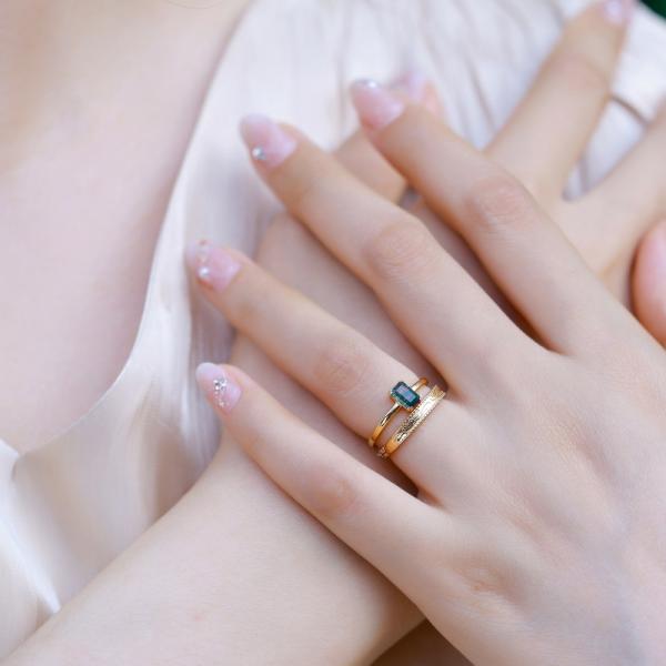 Gold Emerald Stackable Ring