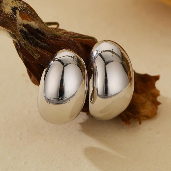 Silver High-Polish Stud Earrings