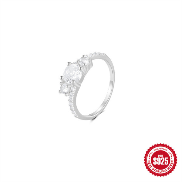 925 Silver Cubic Zirconia Prong Set Ring