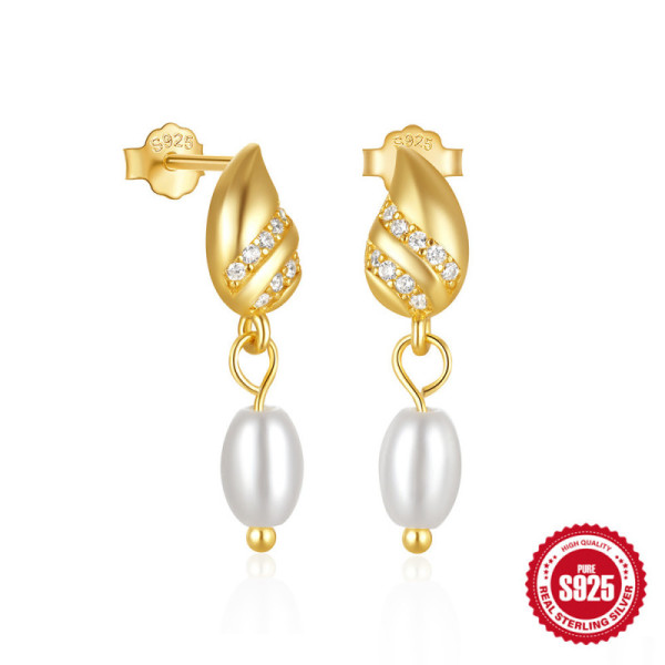 Gold Leaf Pearl Drop Earrings