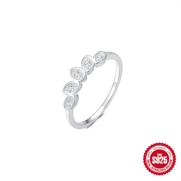 925 Silver Leaf Motif Band Ring